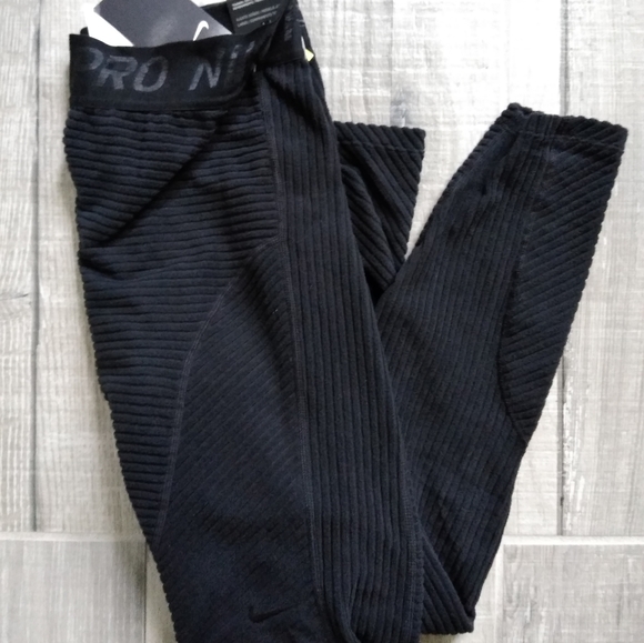 Nike Pants - Nike pro women's black Tight fit full length